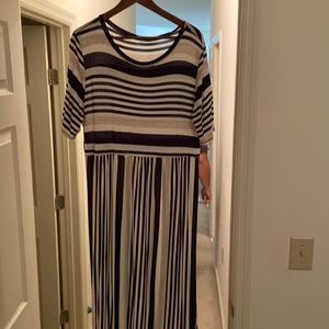 Striped maxi